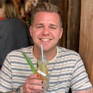 Meet your Posher, Stephen